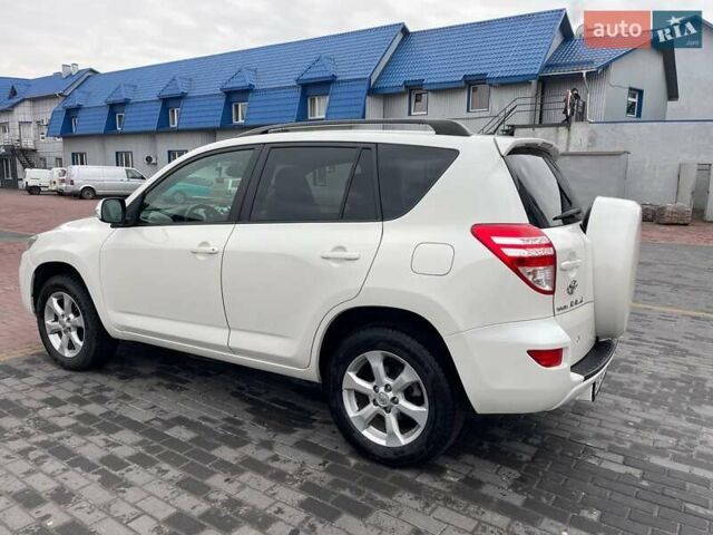 Белый Тойота РАВ 4, объемом двигателя 2.23 л и пробегом 218 тыс. км за 12000 $, фото 11 на Automoto.ua