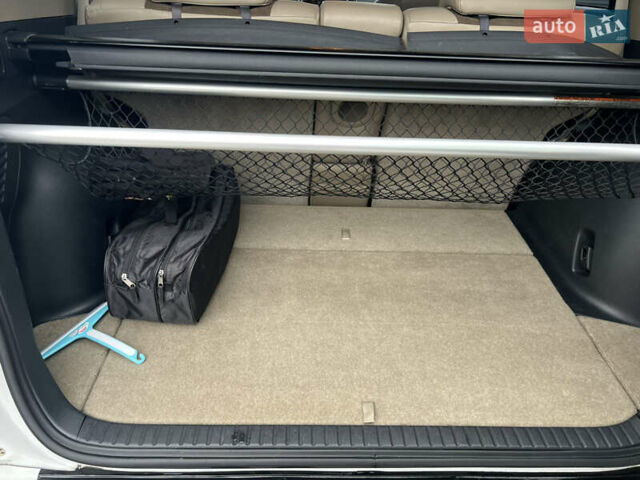 Белый Тойота РАВ 4, объемом двигателя 2 л и пробегом 156 тыс. км за 13950 $, фото 24 на Automoto.ua