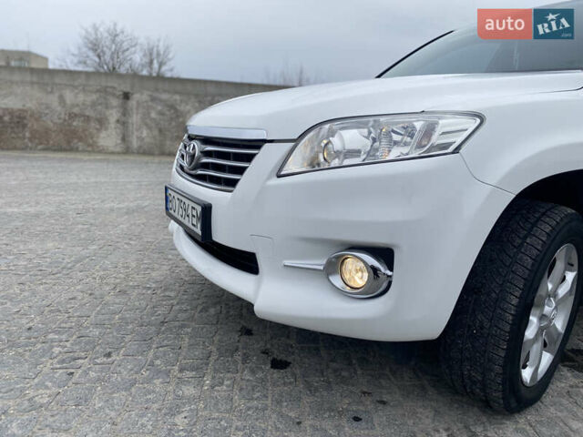 Белый Тойота РАВ 4, объемом двигателя 2.23 л и пробегом 245 тыс. км за 11999 $, фото 22 на Automoto.ua