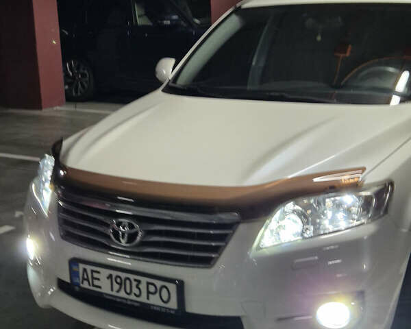 Белый Тойота РАВ 4, объемом двигателя 1.99 л и пробегом 226 тыс. км за 15000 $, фото 33 на Automoto.ua