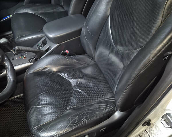 Белый Тойота РАВ 4, объемом двигателя 1.99 л и пробегом 226 тыс. км за 15000 $, фото 20 на Automoto.ua