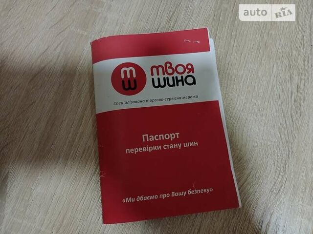Білий Тойота РАВ 4, об'ємом двигуна 2 л та пробігом 130 тис. км за 14500 $, фото 65 на Automoto.ua