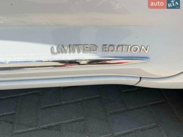 Белый Тойота РАВ 4, объемом двигателя 2.2 л и пробегом 269 тыс. км за 7800 $, фото 9 на Automoto.ua