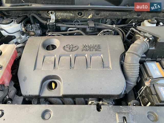Тойота РАВ 4 2012 в Киеве на Automoto.ua Белый Тойота РАВ 4, объемом двигателя 1.99 л и пробегом 125 тыс. км за 16500 $, фото 26 на Automoto.ua