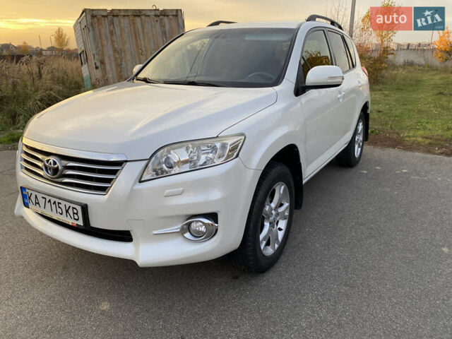 Тойота РАВ 4 2012 в Киеве на Automoto.ua Белый Тойота РАВ 4, объемом двигателя 1.99 л и пробегом 125 тыс. км за 16500 $, фото 20 на Automoto.ua