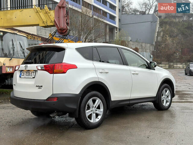 Белый Тойота РАВ 4, объемом двигателя 2.23 л и пробегом 250 тыс. км за 16300 $, фото 3 на Automoto.ua