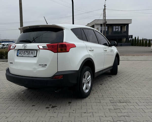 Білий Тойота РАВ 4, об'ємом двигуна 2.23 л та пробігом 220 тис. км за 17200 $, фото 6 на Automoto.ua