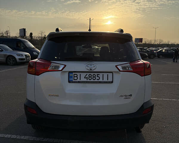 Белый Тойота РАВ 4, объемом двигателя 2.23 л и пробегом 193 тыс. км за 16750 $, фото 7 на Automoto.ua