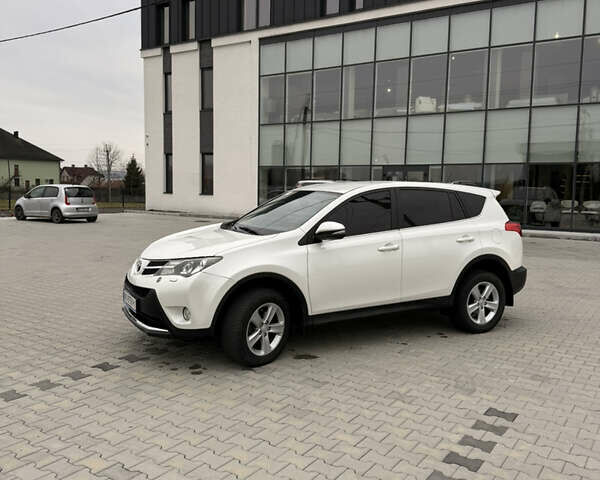 Білий Тойота РАВ 4, об'ємом двигуна 2.23 л та пробігом 220 тис. км за 17200 $, фото 12 на Automoto.ua