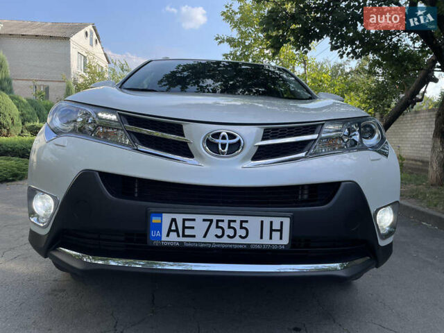 Белый Тойота РАВ 4, объемом двигателя 2 л и пробегом 90 тыс. км за 19999 $, фото 8 на Automoto.ua