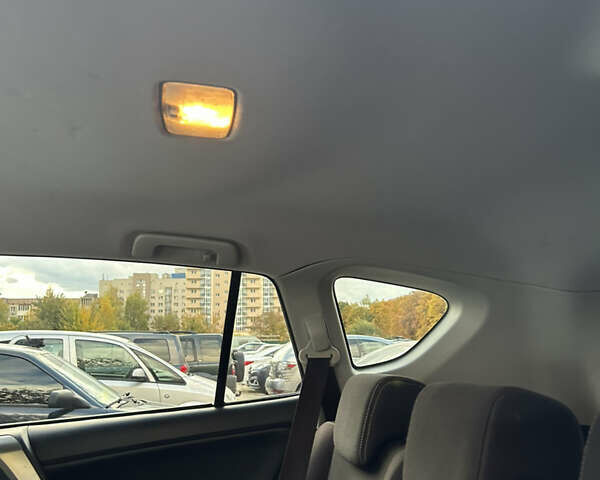 Тойота РАВ 4 2013 в Ладыжин на Automoto.ua Белый Тойота РАВ 4, объемом двигателя 2 л и пробегом 256 тыс. км за 14500 $, фото 41 на Automoto.ua