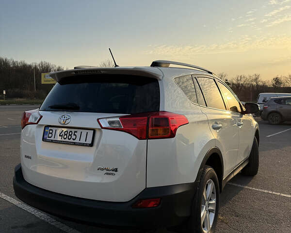 Белый Тойота РАВ 4, объемом двигателя 2.23 л и пробегом 193 тыс. км за 16750 $, фото 6 на Automoto.ua