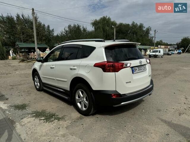Белый Тойота РАВ 4, объемом двигателя 2.49 л и пробегом 98 тыс. км за 22500 $, фото 9 на Automoto.ua