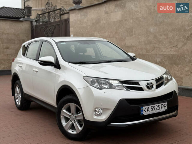 Белый Тойота РАВ 4, объемом двигателя 2.5 л и пробегом 79 тыс. км за 19200 $, фото 3 на Automoto.ua