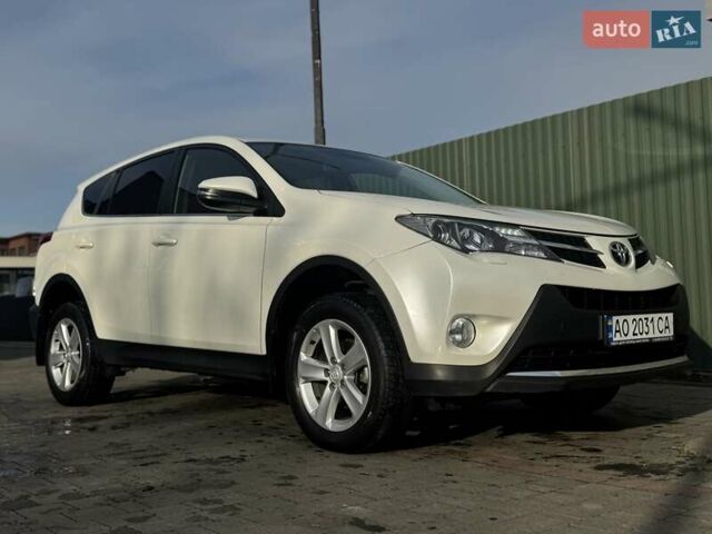 Белый Тойота РАВ 4, объемом двигателя 2.23 л и пробегом 182 тыс. км за 14500 $, фото 9 на Automoto.ua