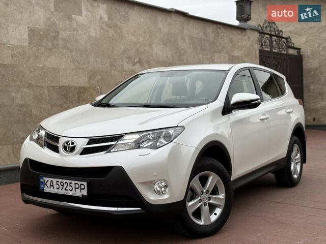 Белый Тойота РАВ 4, объемом двигателя 2.5 л и пробегом 79 тыс. км за 19200 $, фото 8 на Automoto.ua