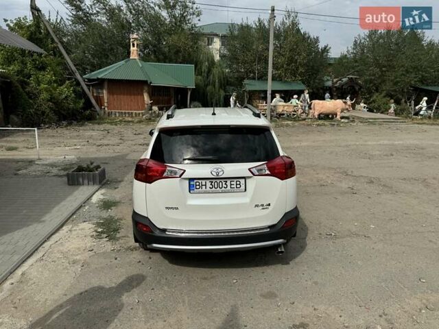 Белый Тойота РАВ 4, объемом двигателя 2.49 л и пробегом 98 тыс. км за 22500 $, фото 3 на Automoto.ua