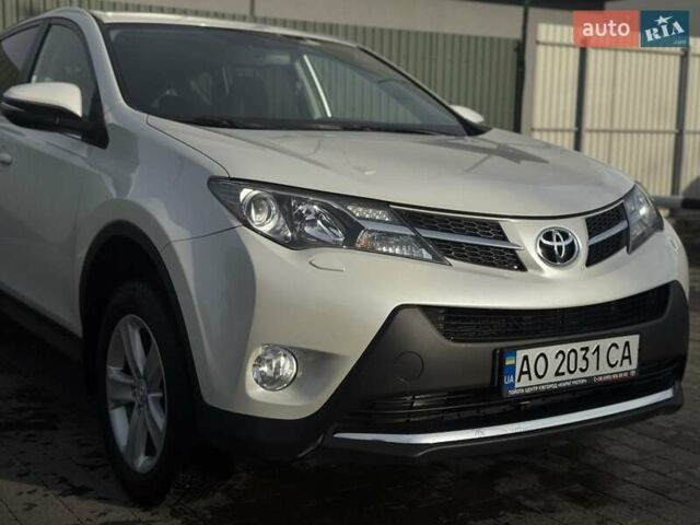 Белый Тойота РАВ 4, объемом двигателя 2.23 л и пробегом 182 тыс. км за 14500 $, фото 21 на Automoto.ua