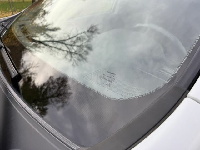 Белый Тойота РАВ 4, объемом двигателя 2 л и пробегом 96 тыс. км за 17800 $, фото 8 на Automoto.ua