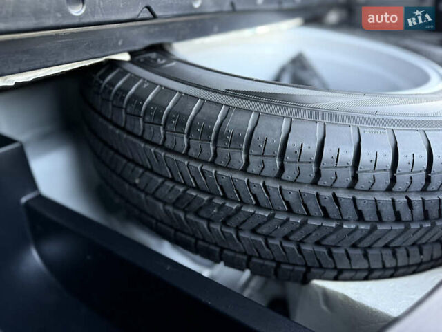 Белый Тойота РАВ 4, объемом двигателя 2 л и пробегом 98 тыс. км за 18200 $, фото 52 на Automoto.ua