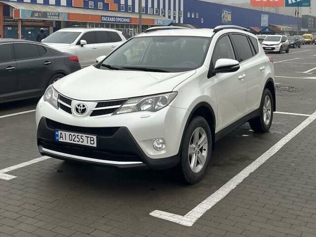 Білий Тойота РАВ 4, об'ємом двигуна 2.23 л та пробігом 157 тис. км за 17200 $, фото 2 на Automoto.ua