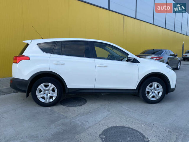 Білий Тойота РАВ 4, об'ємом двигуна 2.23 л та пробігом 158 тис. км за 15400 $, фото 23 на Automoto.ua