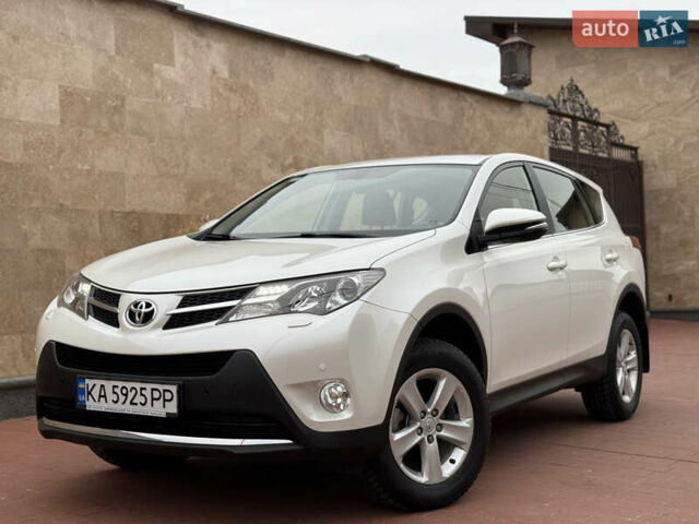 Белый Тойота РАВ 4, объемом двигателя 2.5 л и пробегом 79 тыс. км за 19200 $, фото 9 на Automoto.ua