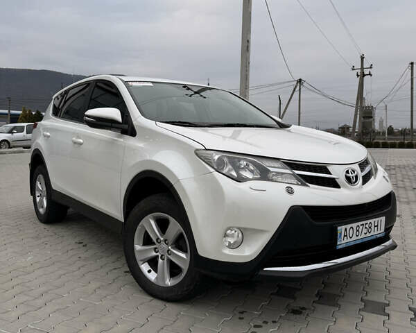 Білий Тойота РАВ 4, об'ємом двигуна 2.23 л та пробігом 220 тис. км за 17200 $, фото 20 на Automoto.ua