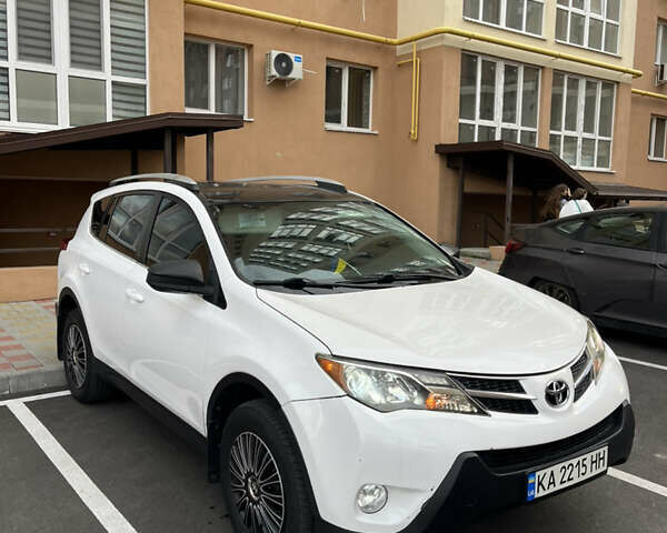 Білий Тойота РАВ 4, об'ємом двигуна 2.5 л та пробігом 204 тис. км за 14200 $, фото 2 на Automoto.ua