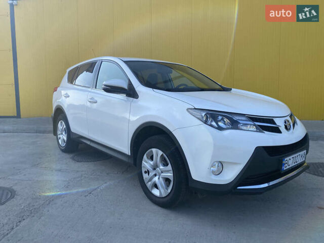 Білий Тойота РАВ 4, об'ємом двигуна 2.23 л та пробігом 158 тис. км за 15400 $, фото 24 на Automoto.ua