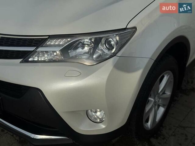 Белый Тойота РАВ 4, объемом двигателя 2.23 л и пробегом 182 тыс. км за 14500 $, фото 16 на Automoto.ua