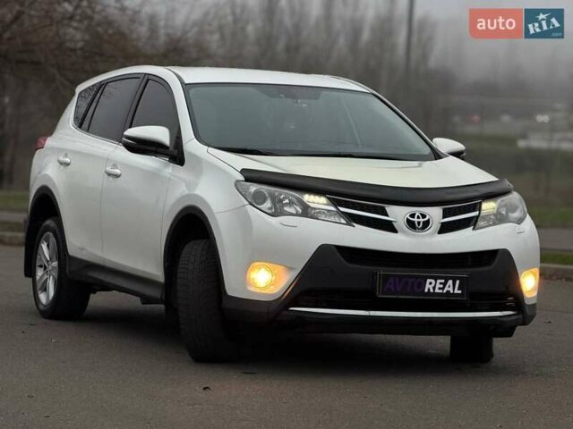 Білий Тойота РАВ 4, об'ємом двигуна 2.23 л та пробігом 209 тис. км за 14900 $, фото 3 на Automoto.ua