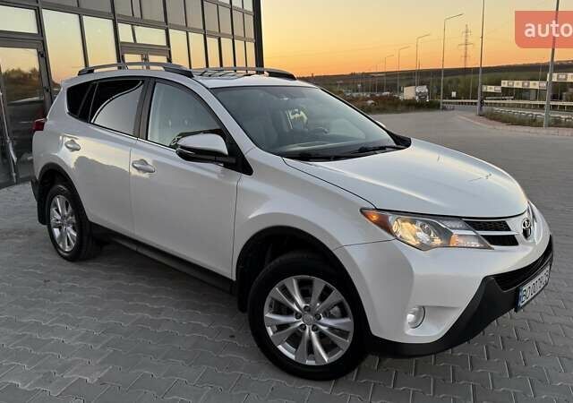 Тойота РАВ 4 2013 в Тернополе на Automoto.ua Белый Тойота РАВ 4, объемом двигателя 2.49 л и пробегом 169 тыс. км за 15999 $, фото 9 на Automoto.ua