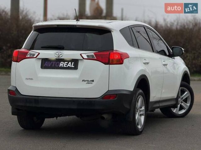 Білий Тойота РАВ 4, об'ємом двигуна 2.23 л та пробігом 209 тис. км за 14900 $, фото 17 на Automoto.ua