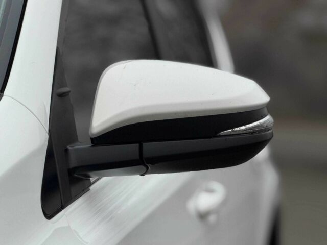 Белый Тойота РАВ 4, объемом двигателя 2.2 л и пробегом 209 тыс. км за 14900 $, фото 5 на Automoto.ua