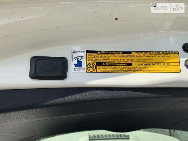 Тойота РАВ 4 2013 в Харькове на Automoto.ua Белый Тойота РАВ 4, объемом двигателя 2.5 л и пробегом 139 тыс. км за 20500 $, фото 15 на Automoto.ua