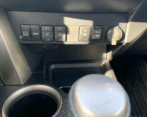 Тойота РАВ 4 2013 в Харькове на Automoto.ua Белый Тойота РАВ 4, объемом двигателя 2.5 л и пробегом 139 тыс. км за 20500 $, фото 24 на Automoto.ua