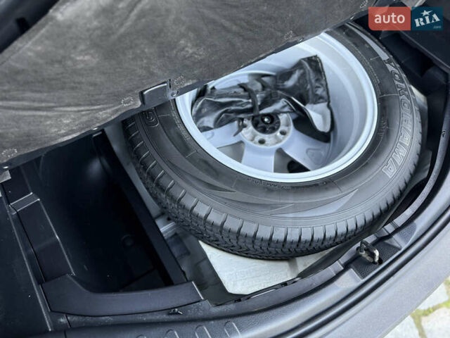 Белый Тойота РАВ 4, объемом двигателя 2 л и пробегом 98 тыс. км за 18200 $, фото 51 на Automoto.ua