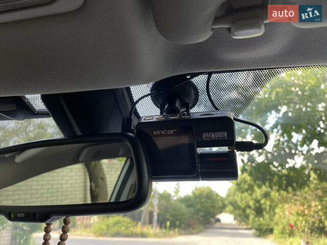 Білий Тойота РАВ 4, об'ємом двигуна 1.99 л та пробігом 89 тис. км за 18750 $, фото 62 на Automoto.ua