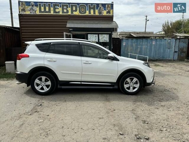 Белый Тойота РАВ 4, объемом двигателя 2.49 л и пробегом 98 тыс. км за 22500 $, фото 12 на Automoto.ua