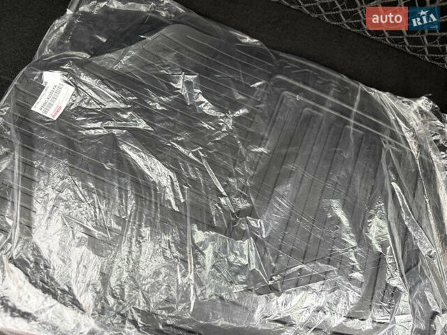 Белый Тойота РАВ 4, объемом двигателя 2.5 л и пробегом 79 тыс. км за 19200 $, фото 69 на Automoto.ua