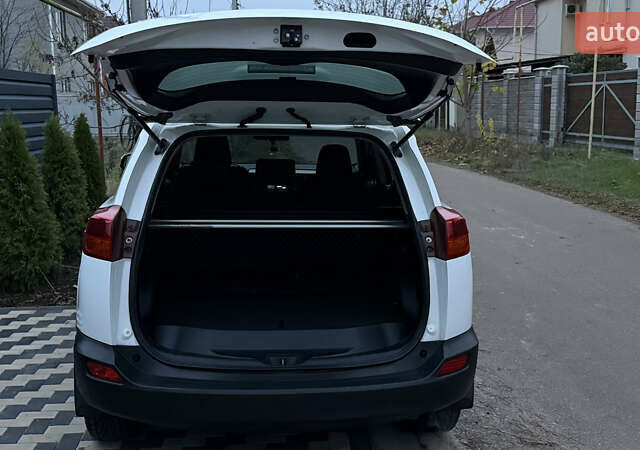 Белый Тойота РАВ 4, объемом двигателя 2.49 л и пробегом 252 тыс. км за 15500 $, фото 38 на Automoto.ua