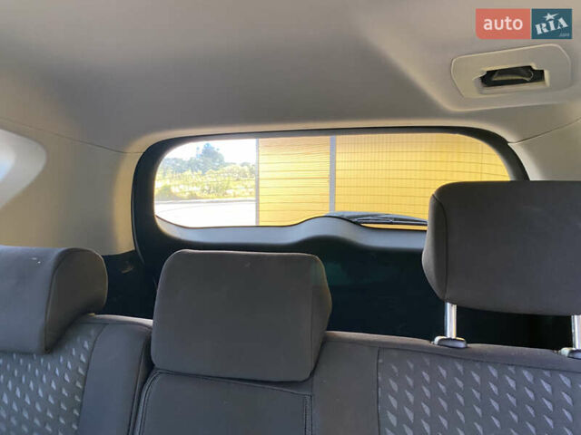 Білий Тойота РАВ 4, об'ємом двигуна 2.23 л та пробігом 158 тис. км за 15400 $, фото 45 на Automoto.ua