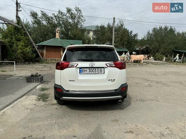 Белый Тойота РАВ 4, объемом двигателя 2.49 л и пробегом 98 тыс. км за 22500 $, фото 1 на Automoto.ua