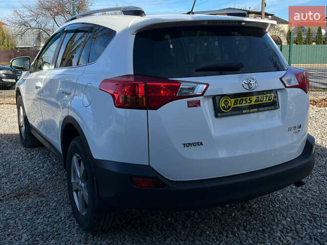 Белый Тойота РАВ 4, объемом двигателя 2.23 л и пробегом 160 тыс. км за 17700 $, фото 4 на Automoto.ua