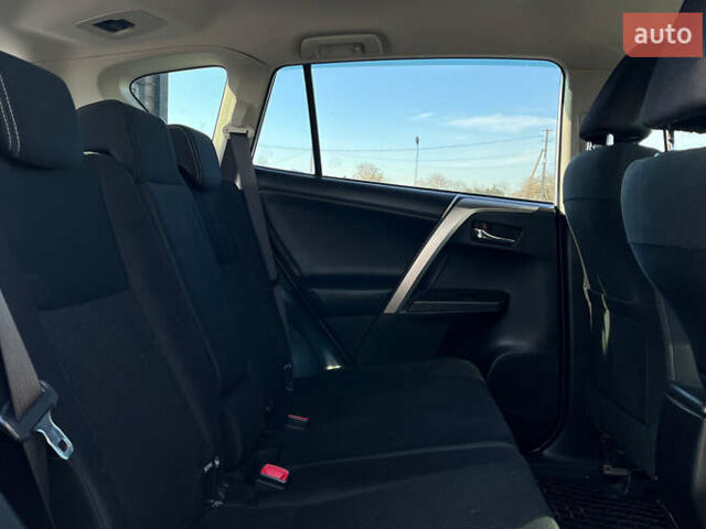 Белый Тойота РАВ 4, объемом двигателя 2.23 л и пробегом 160 тыс. км за 17700 $, фото 22 на Automoto.ua