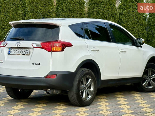 Белый Тойота РАВ 4, объемом двигателя 2 л и пробегом 216 тыс. км за 14999 $, фото 7 на Automoto.ua