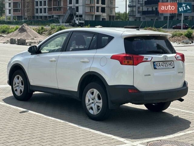 Белый Тойота РАВ 4, объемом двигателя 2 л и пробегом 123 тыс. км за 16900 $, фото 5 на Automoto.ua