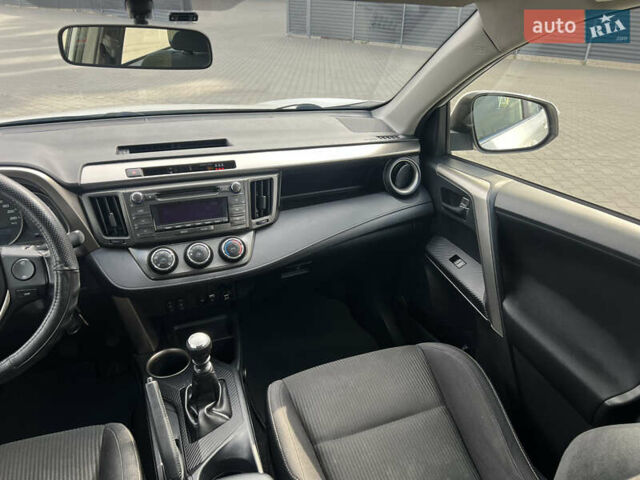 Белый Тойота РАВ 4, объемом двигателя 1.99 л и пробегом 179 тыс. км за 14900 $, фото 21 на Automoto.ua