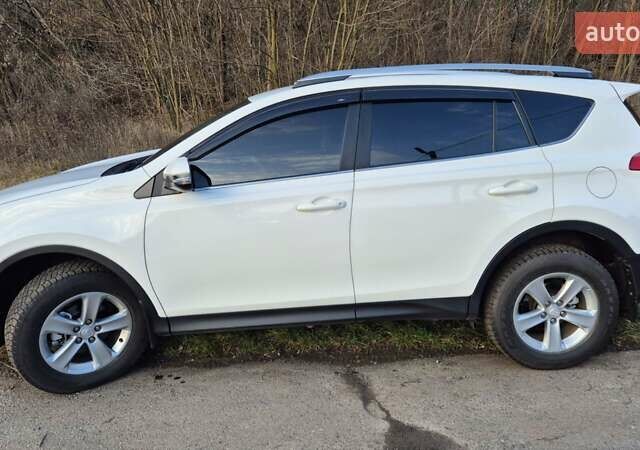 Белый Тойота РАВ 4, объемом двигателя 2.23 л и пробегом 126 тыс. км за 18500 $, фото 7 на Automoto.ua
